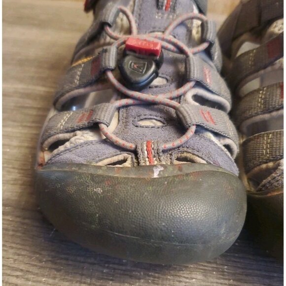 Keen Newport H2 Sandals Youth Size 5 Gray - Picture 3 of 12